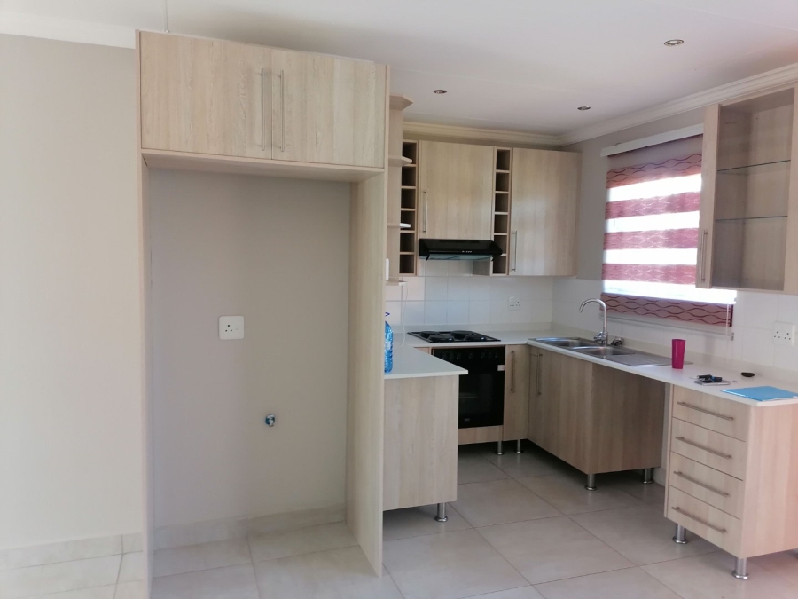 To Let 3 Bedroom Property for Rent in Bloemspruit Free State